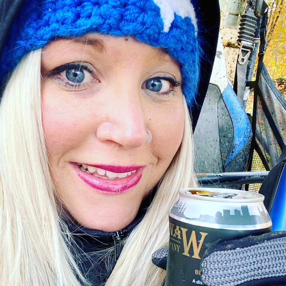 Meet your Posher, Traci